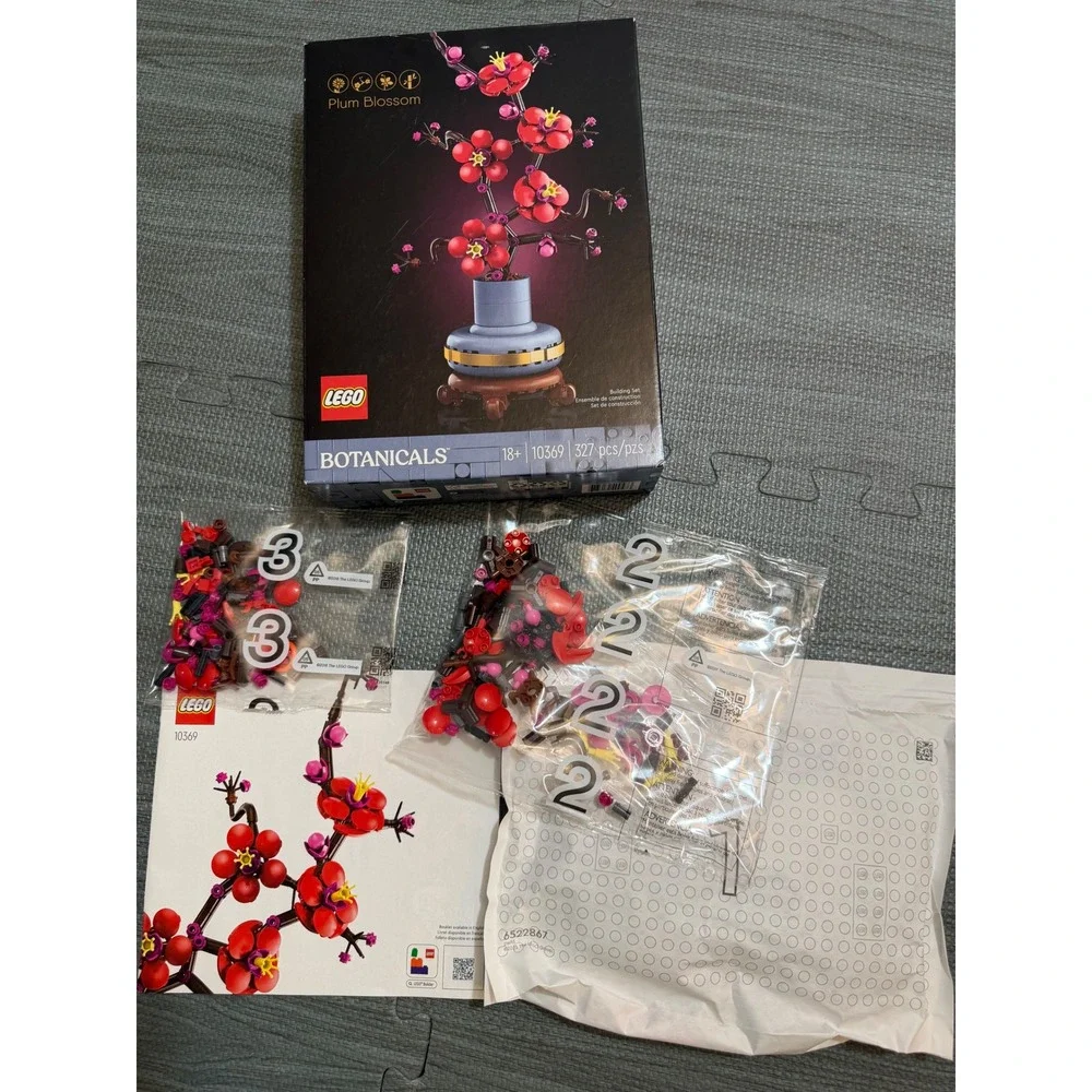 LEGO Botanicals Plum Blossom 10369 Icons Adult Building Set 327 Pcs New Open Box